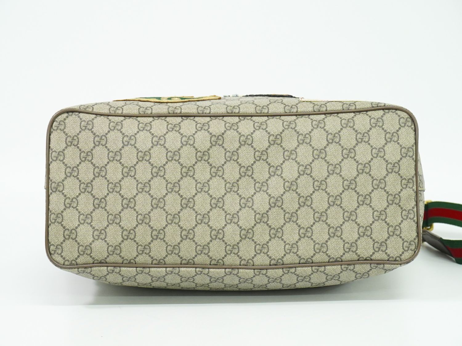 ［鑑定済］GUCCI/グッチ/GGスプリーム/クーリエ/ショルダーバッグ GUCCI/グッチ/GGスプリーム/クーリエ/ショルダーバッグ/メッセンジャー