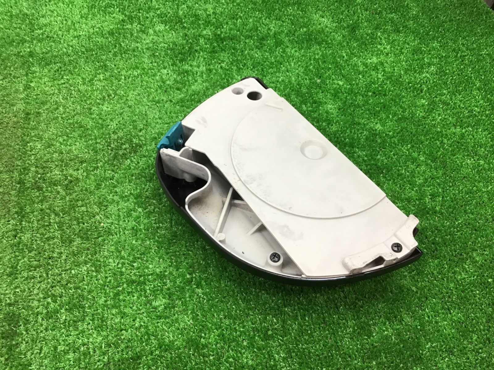 コードレスチップソーカッター