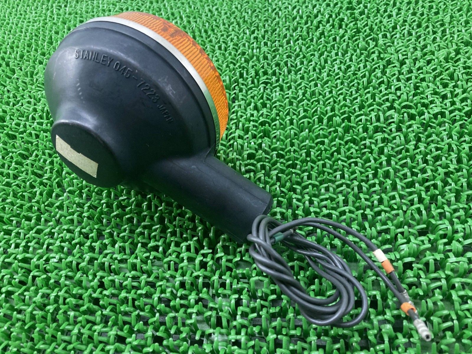 フロントウインカー