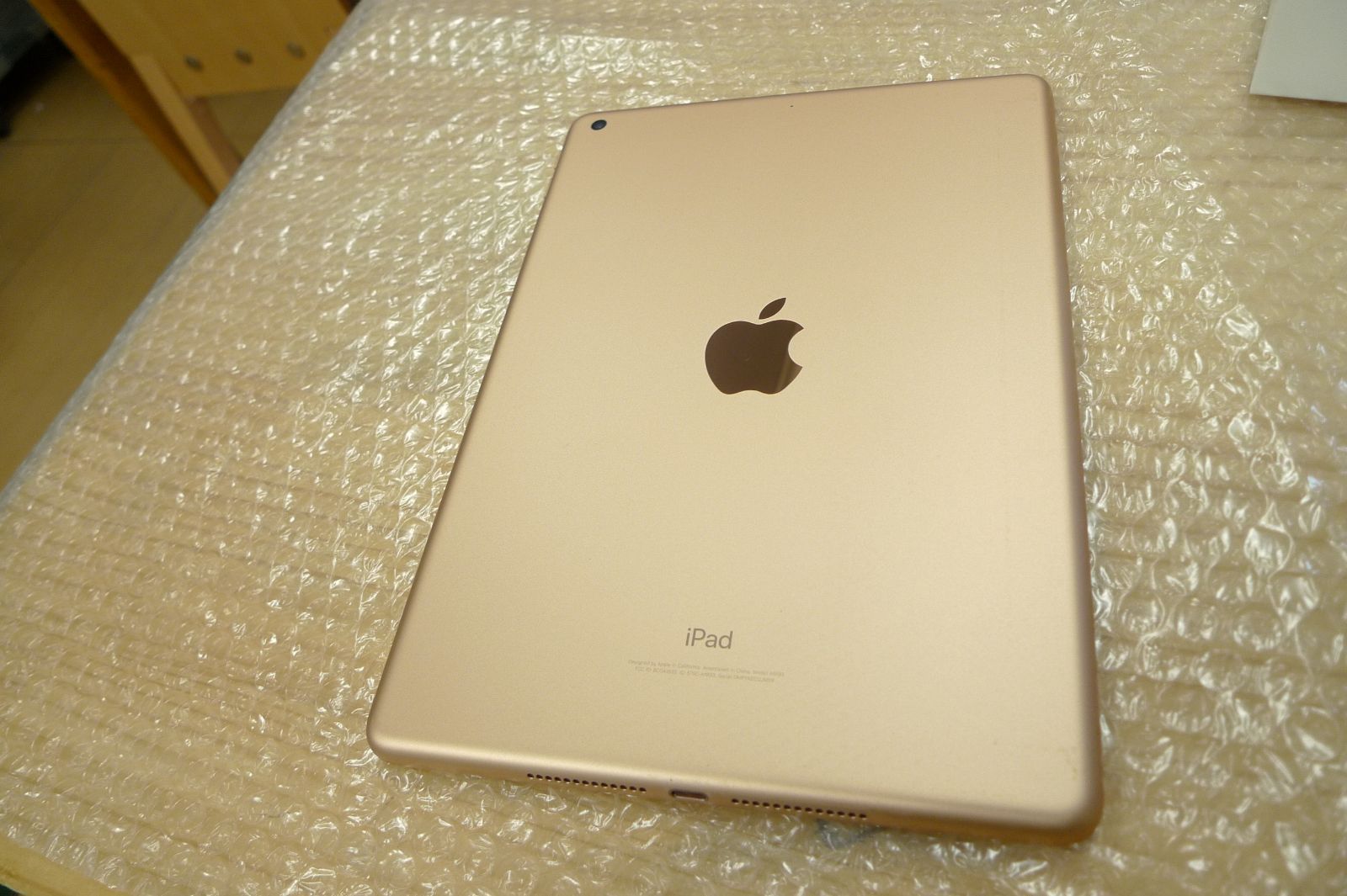Apple iPad 第6世代 タブレット iPad Apple 第6世代 Generation, 9.7