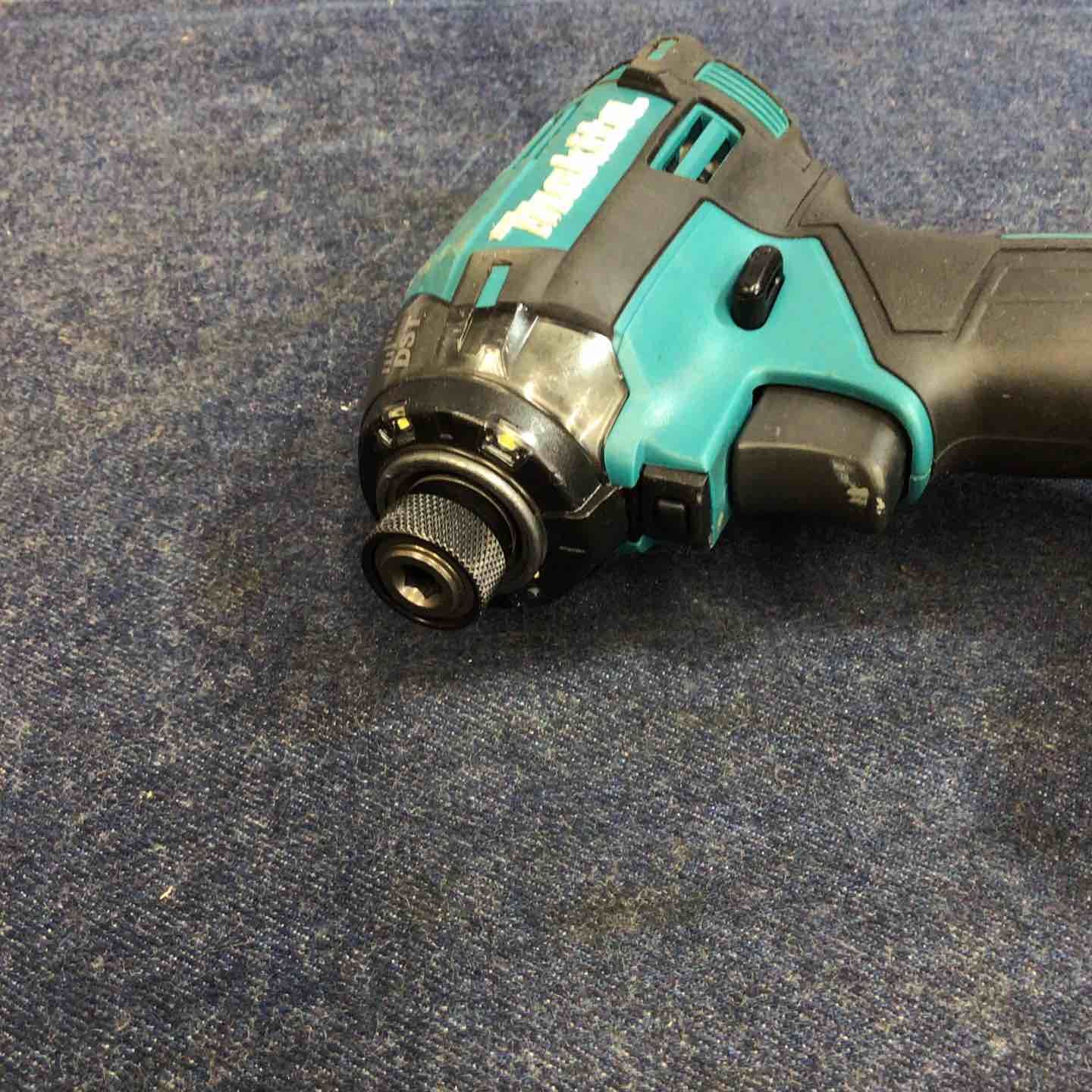 コードレスインパクトドライバー TD002GZ