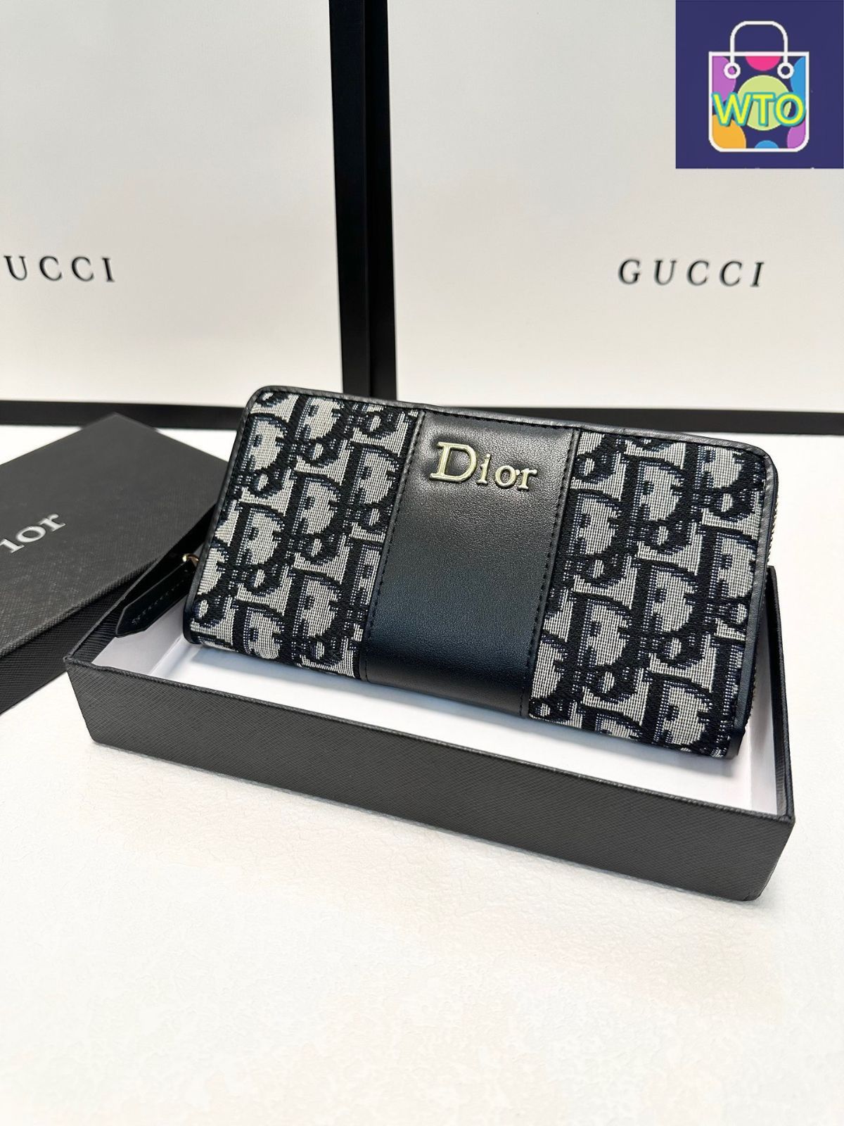 今日WTO】Dior ディオール シングルジッパーハンドバッグ