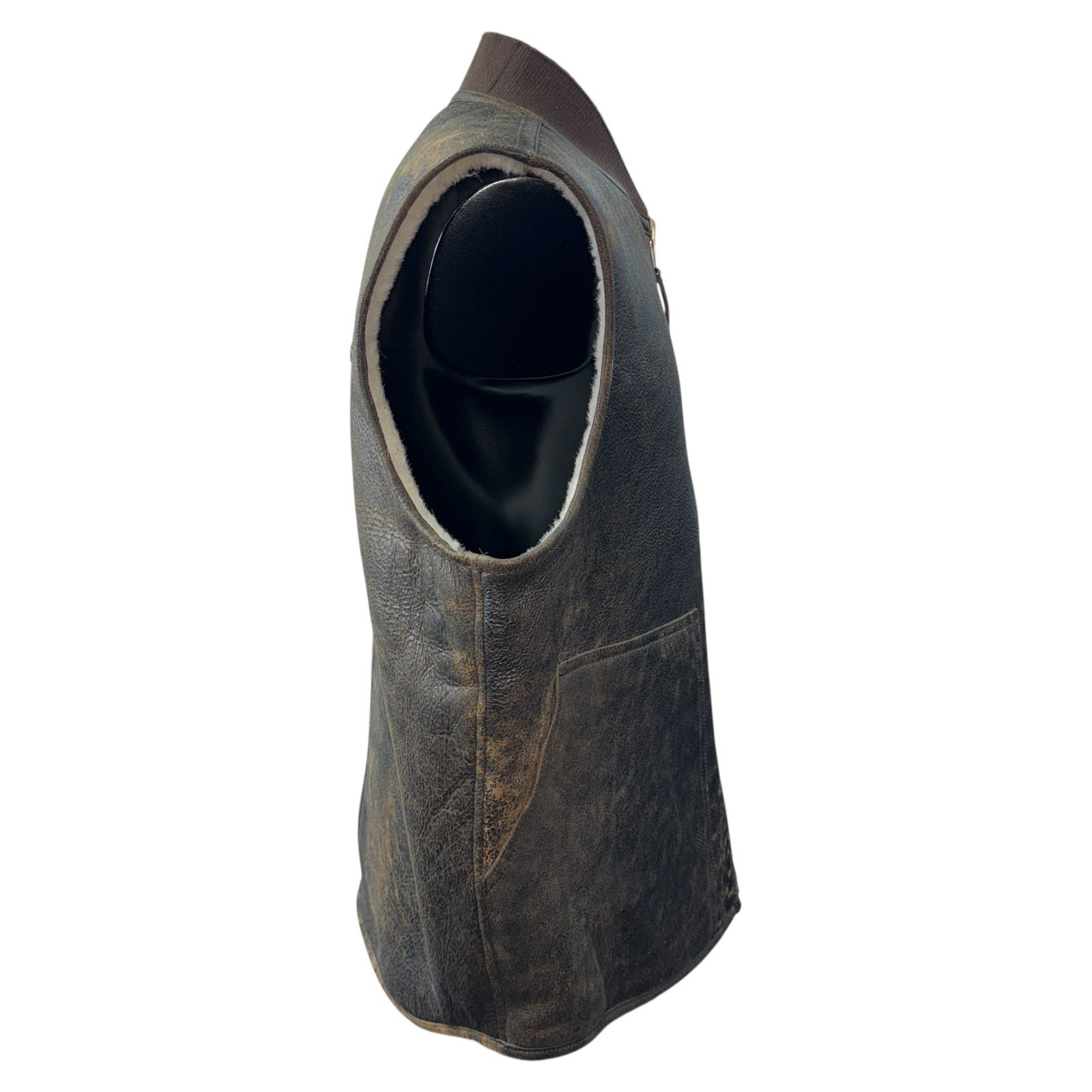 STUSSY】ステューシー ムートン リバーシブル レザーベスト M - メルカリ