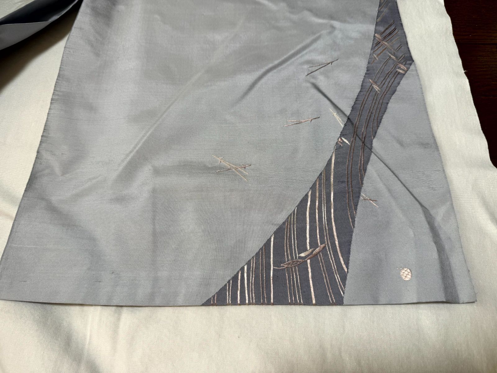 マセラティ レヴァンテ シート調節スイッチカバー 4個セット シート調整ボタントリムカバー マセラティ レヴァンテ⁄ギブリ⁄ クアトロポルテ シート 調整 スイッチ ボタン ガーニッシュ パーツ 1セット  選べる3色