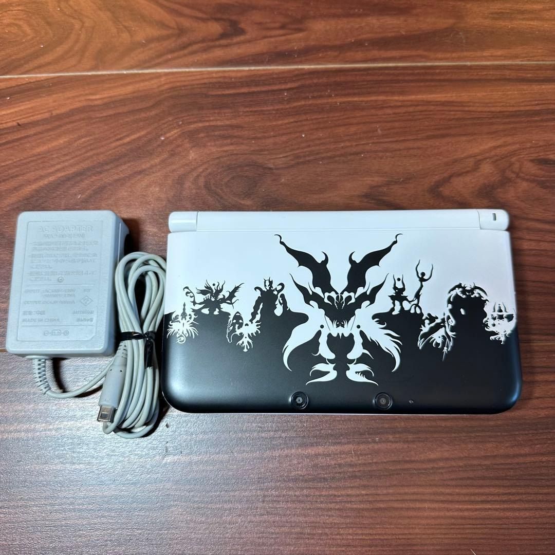 ニンテンドー3DS LL 真 女神転生IV モデル 4551