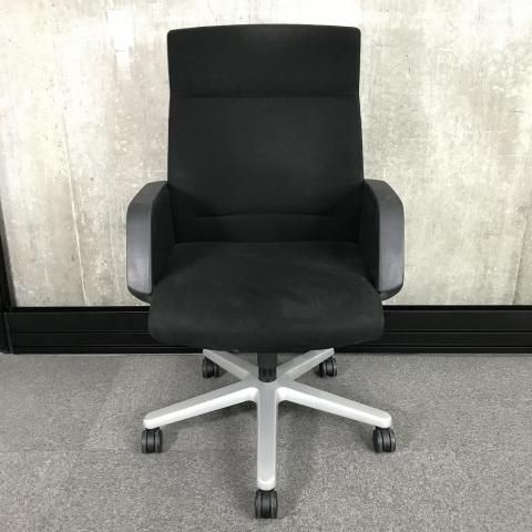マネージメントチェア 320