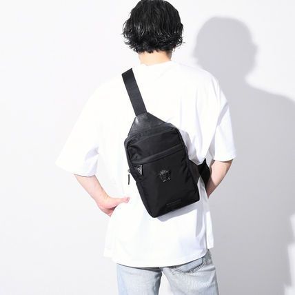 VERSACE メデューサクロスボディバッグ 訳あり♪ - メルカリ