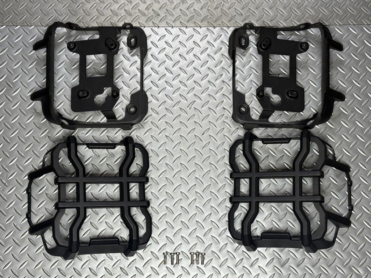 JL系 JEEP ラングラー RUGGED RIDGE テールライトガード テールランプガード ジープ ラギッドリッジ 25040026