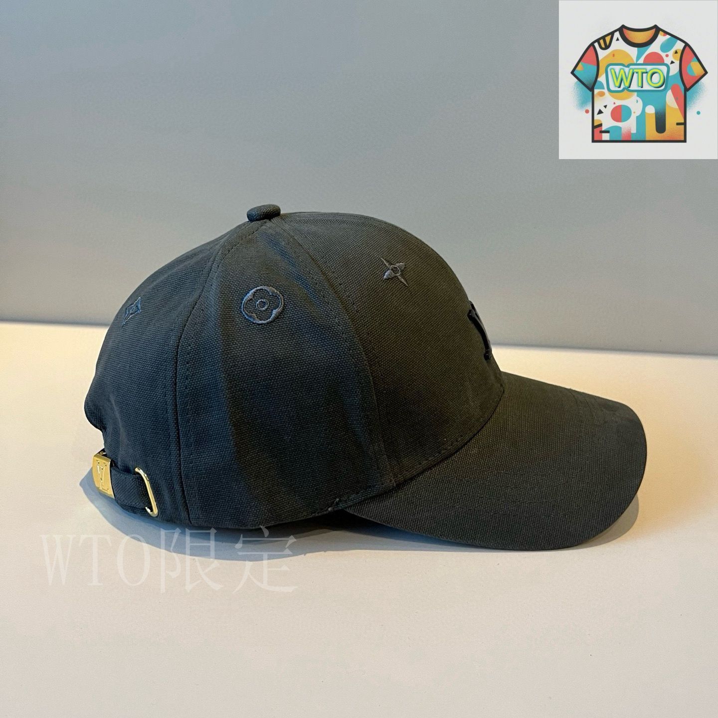 【最終値下げ】LOUIS VUITTON ロゴ ベースボールキャップ ルイヴィトン オールマイティなベースボールキャップ 5,980円