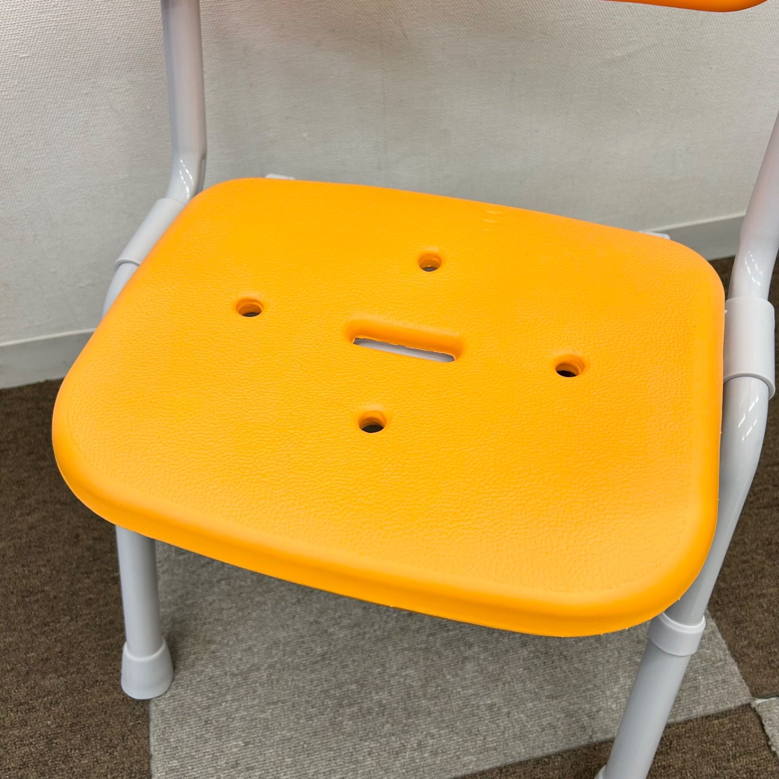 Panasonic ユクリアAir シャワーチェア PN-L41831 介護用 楽天市場】シャワーチェア 折りたたみ 介護用 ユクリア ミドルSP