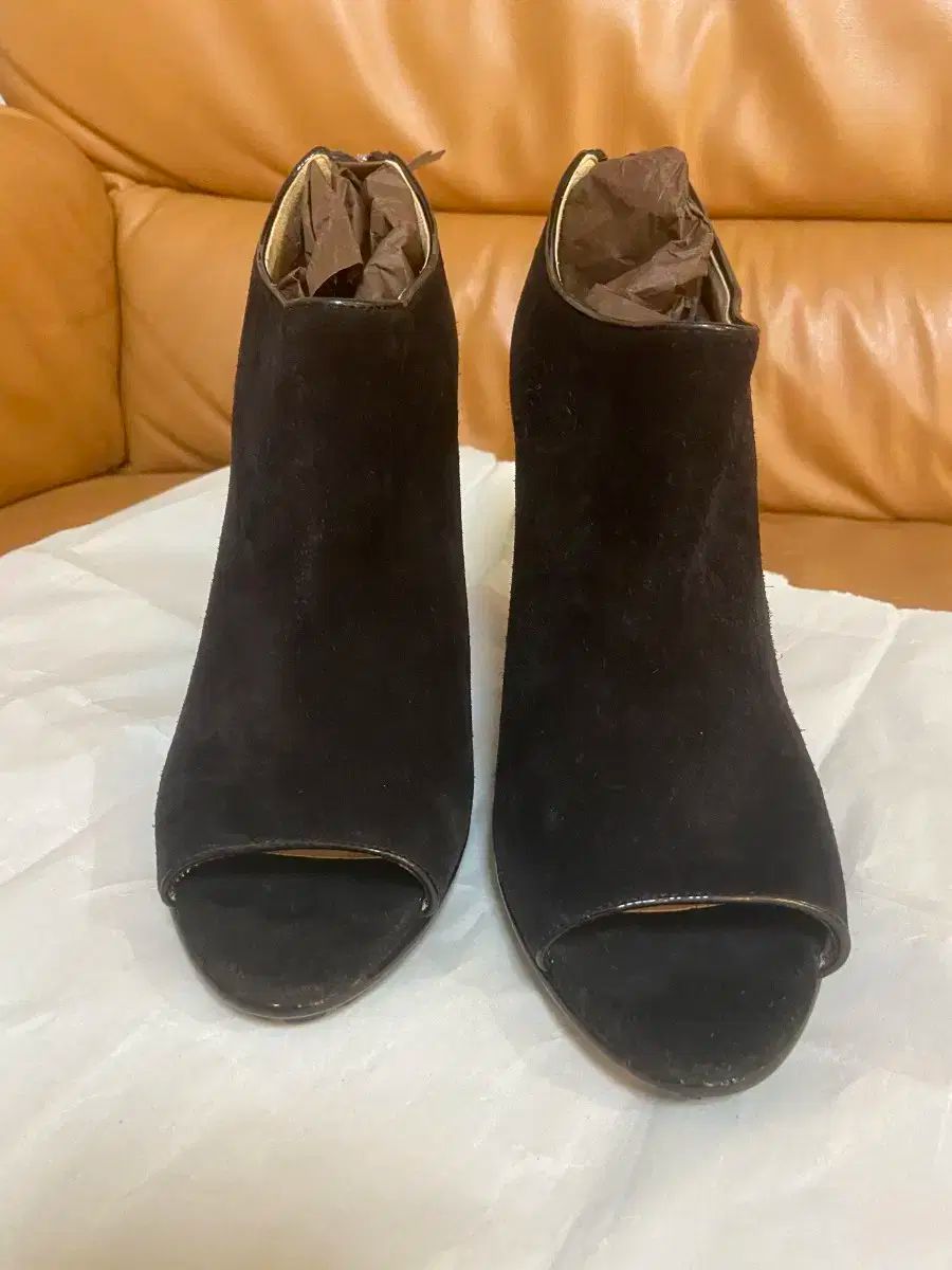 MIU MIU ミュウミュウ オープントゥ スエード ヒール ブーツ 235