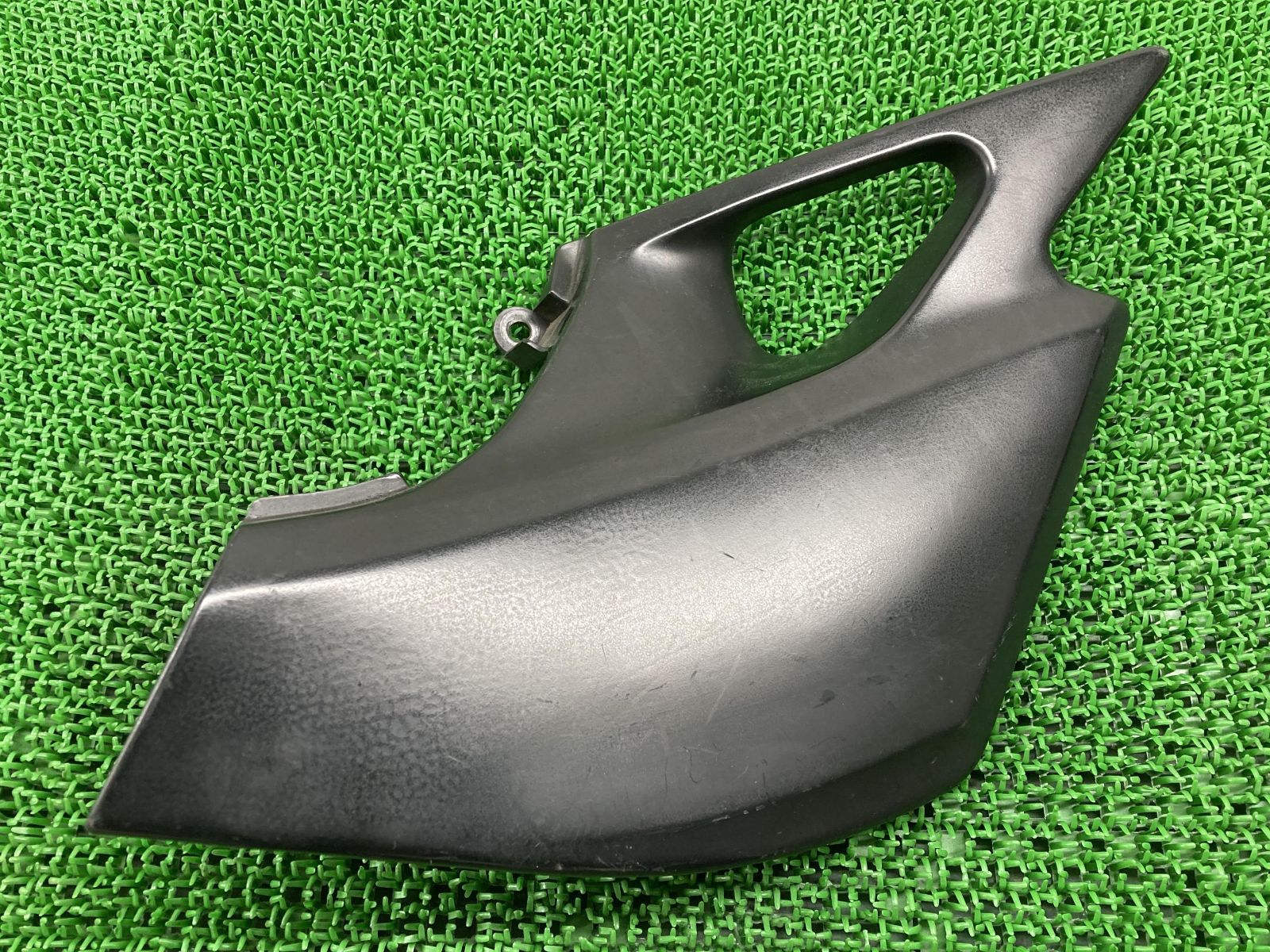 バリオス サイドカバー 右 銀 36001-1463 カワサキ 純正 中古