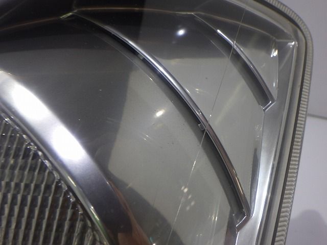 カルディナ ヘッドライト左右