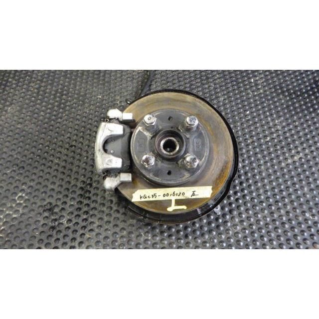 パッソ DBA-KGC35 左フロントナックルハブ