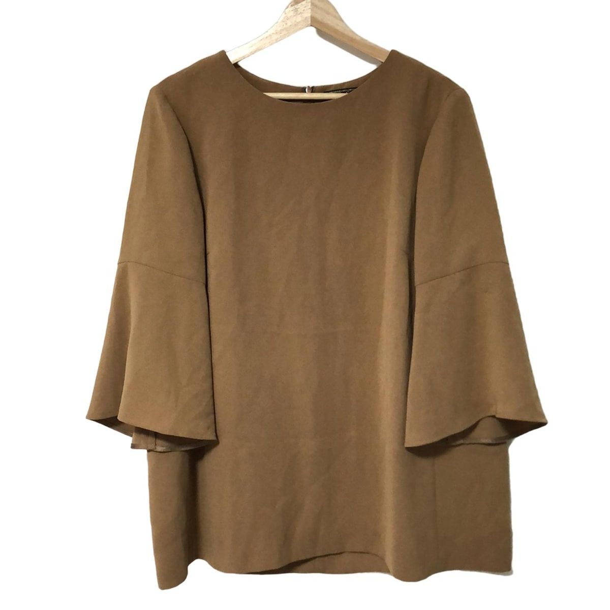 chichanページ☆未使用☆Leilian レリアン　17+カットソー chichan様専用ページ☆未使用☆Leilian レリアン 17+カットソー