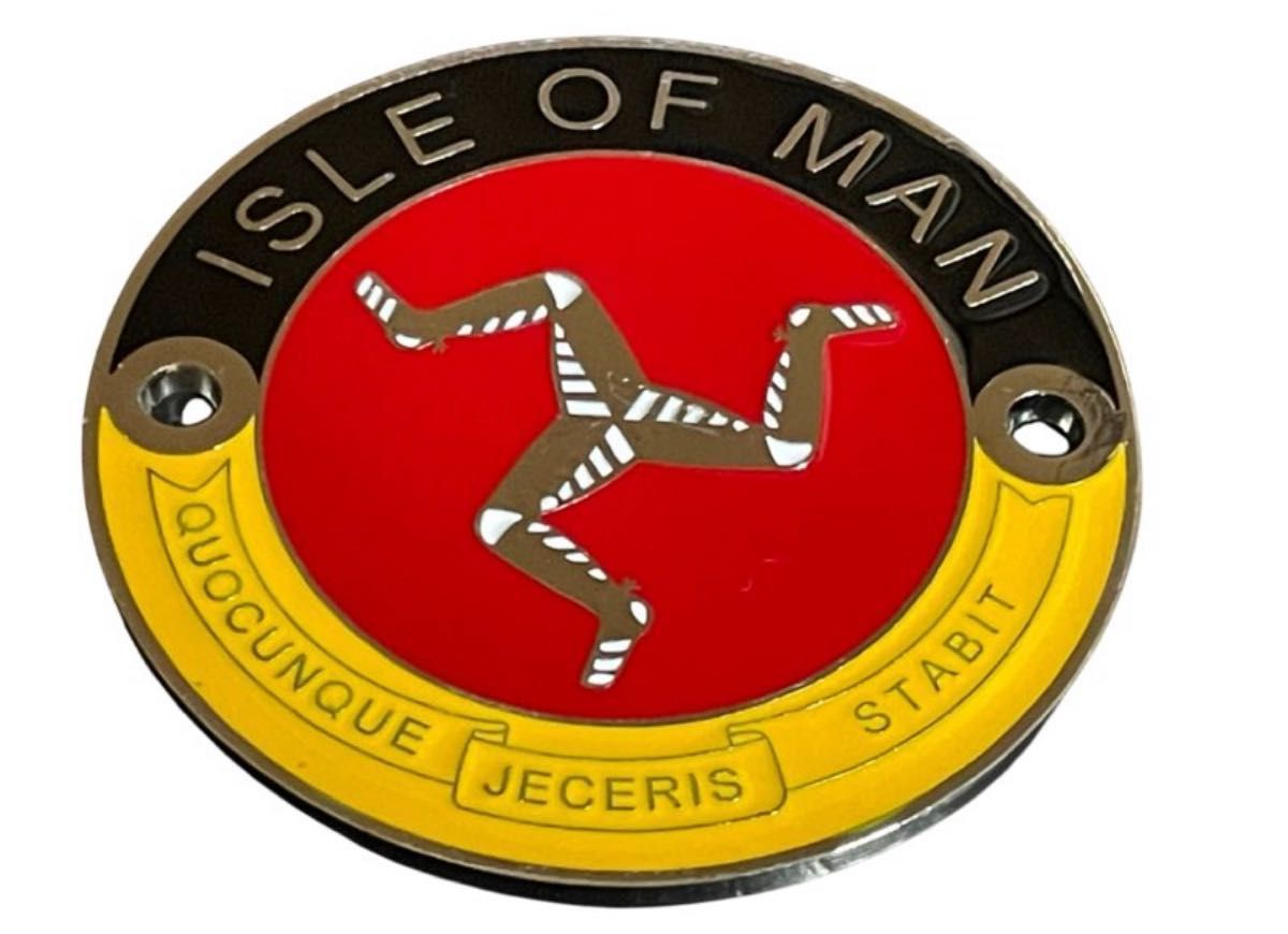 マン島 TT レース ISLE OF MAN グリルバッジ カーバッジ 英国