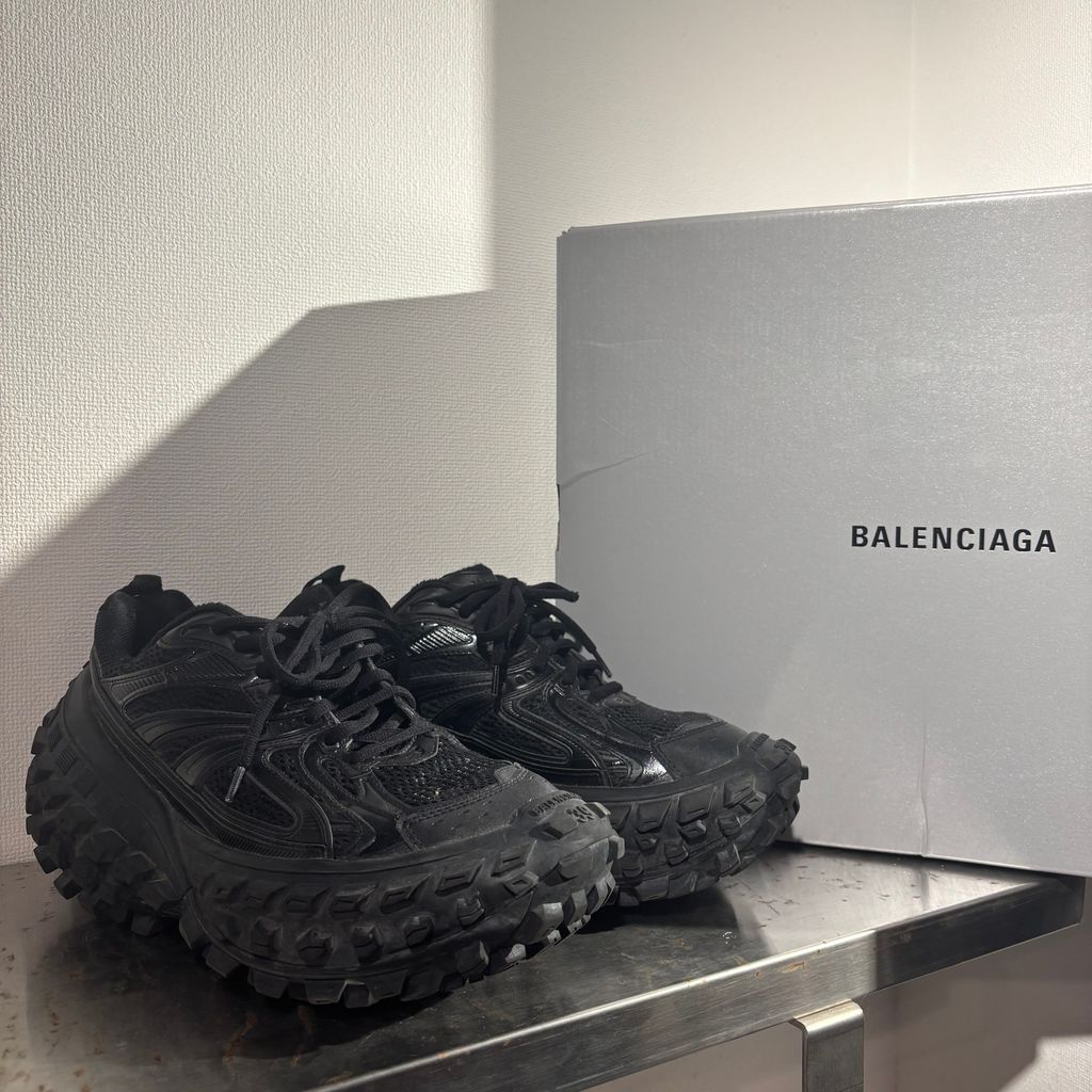 【関税込み】Balenciaga ブラック Bouncer スニーカー Men's Bouncer Sneaker in Black | Balenciaga US