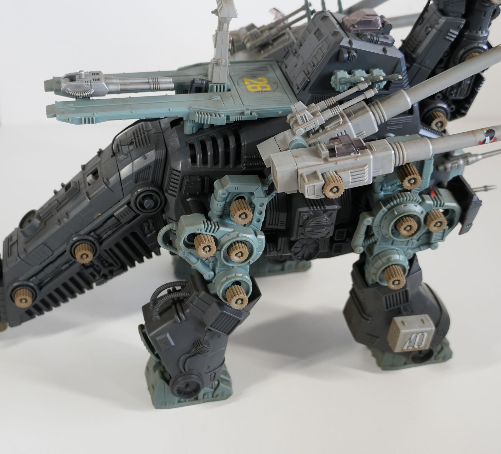 IM] ジャンク品 トミー 旧ゾイド ウルトラザウルス BOZ-005