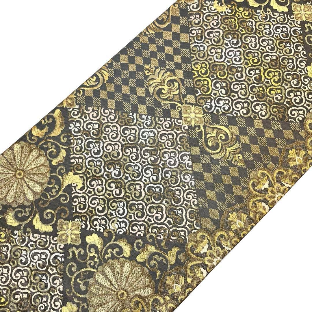 袋帯 斜め市松柄に華柄模様 薄黒色 金糸 O-3856 - メルカリ 