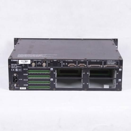 YAMAHA デジタルミキシングエンジン DME32 YAMAHA DME24N デジタル