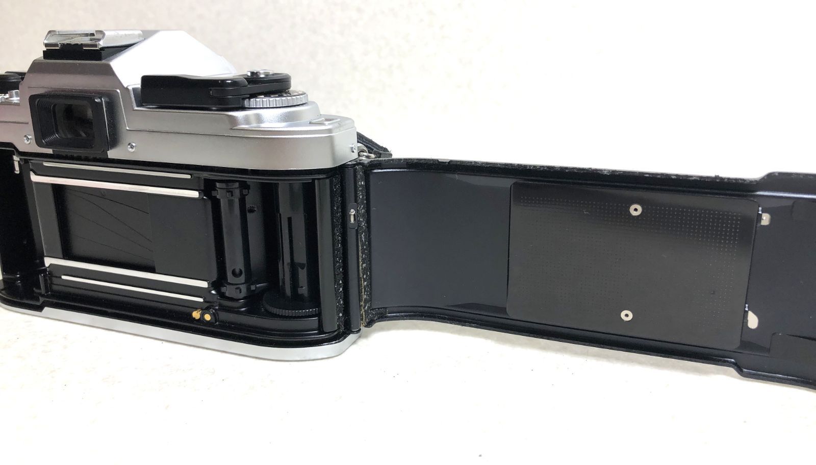 DH1438】ジャンク ニコン Nikon FG NIKKOR 50mm 1:1.8 レンズ 一眼レフ