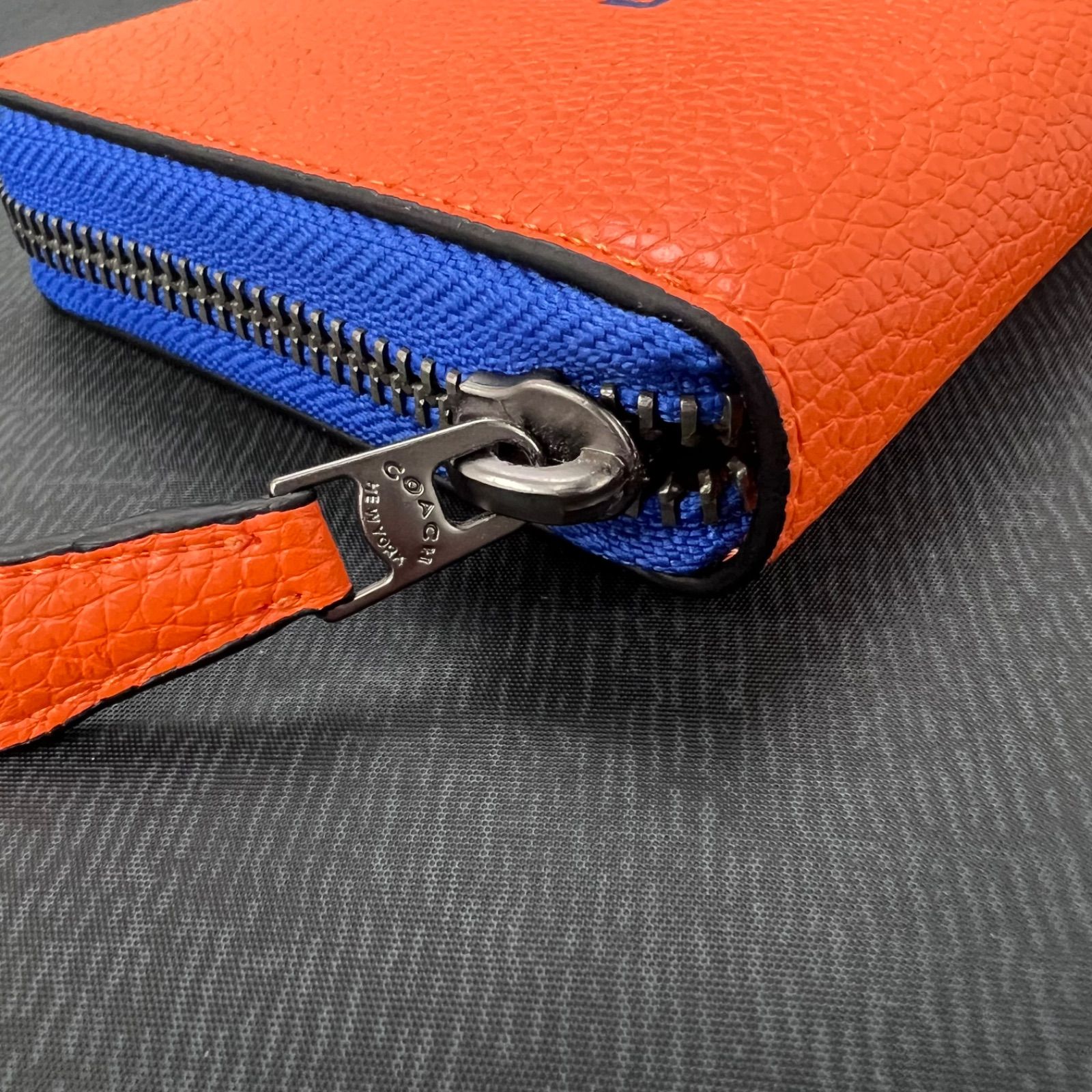 新品未使用】COACH ラウンドファスナー長財布 C6699 - メルカリ