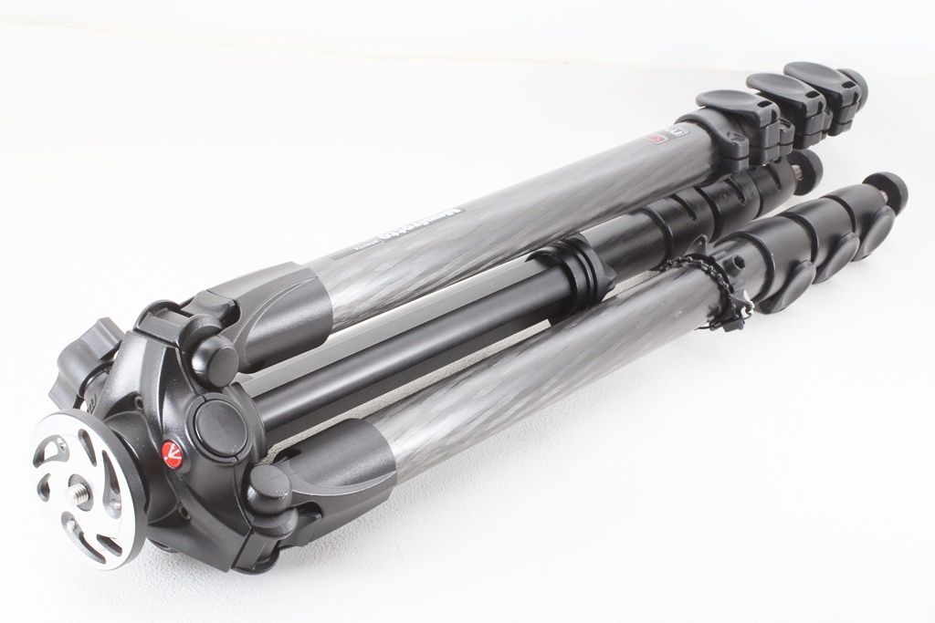 上品 Manfrotto マンフロット MT057C4 カーボン 三脚 4段