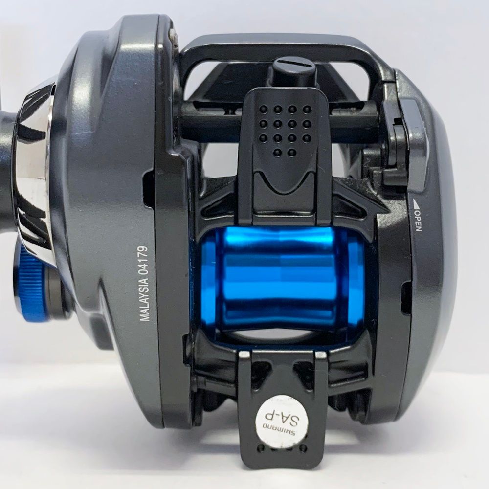 SHIMANO シマノ リール 20 SLXDC SLX DC 70 HG ベイトリール 右ハンドル 86