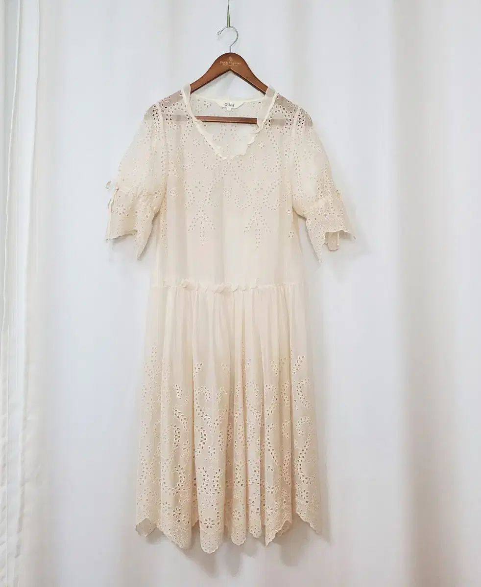 O 2nd オッズセカンド エンブロイダリー刺繍 ワンピース 1