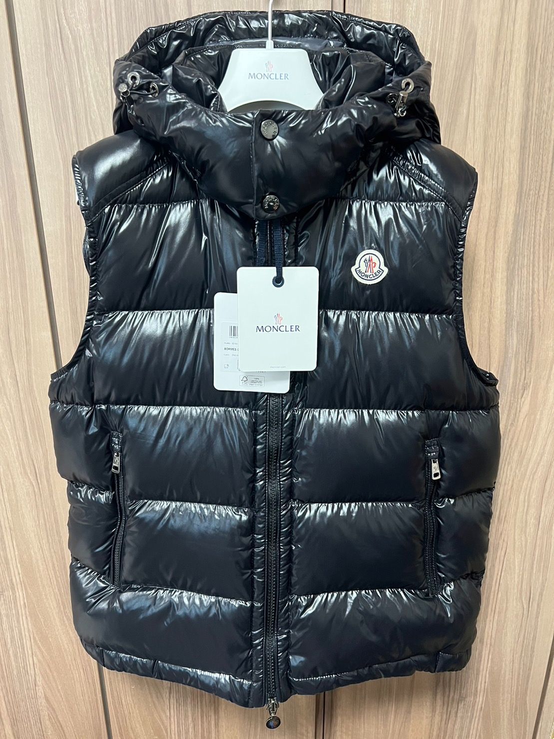 未使用・本物保証☆MONCLER BORMES ダウンベスト TG5 黒 XXL-