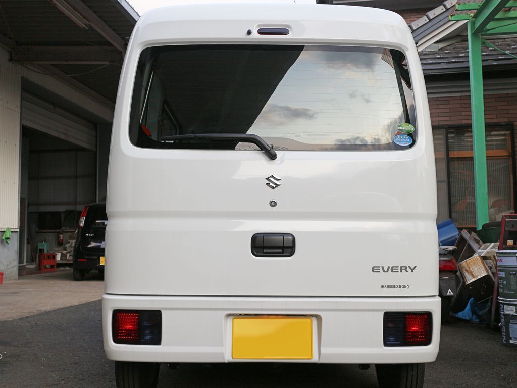 Tint+カット済み エブリイ バン DA17V テールランプ スモークフィルム(Type4：ハイマウントストップランプ用との3点セット)