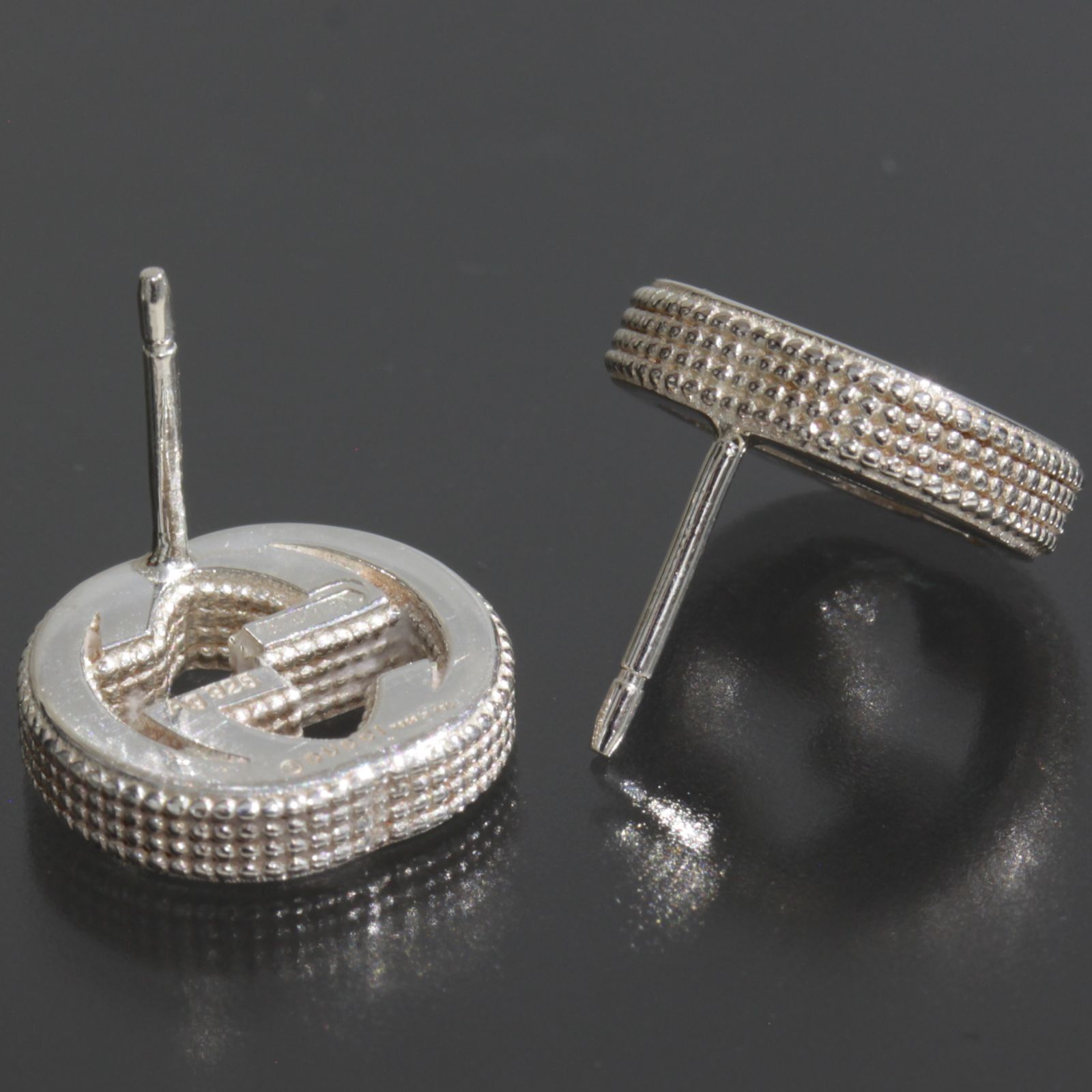 ◆美品◎グッチ GUCCI Gモチーフ フープ ピアス シルバー925 楽天市場】GUCCI グッチ Gモチーフ ピアス インターロッキング