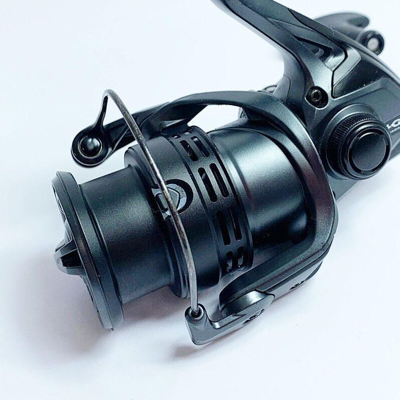 SHIMANO シマノ 18エクスセンスCI4+ C3000MHG スピニングリール 03882