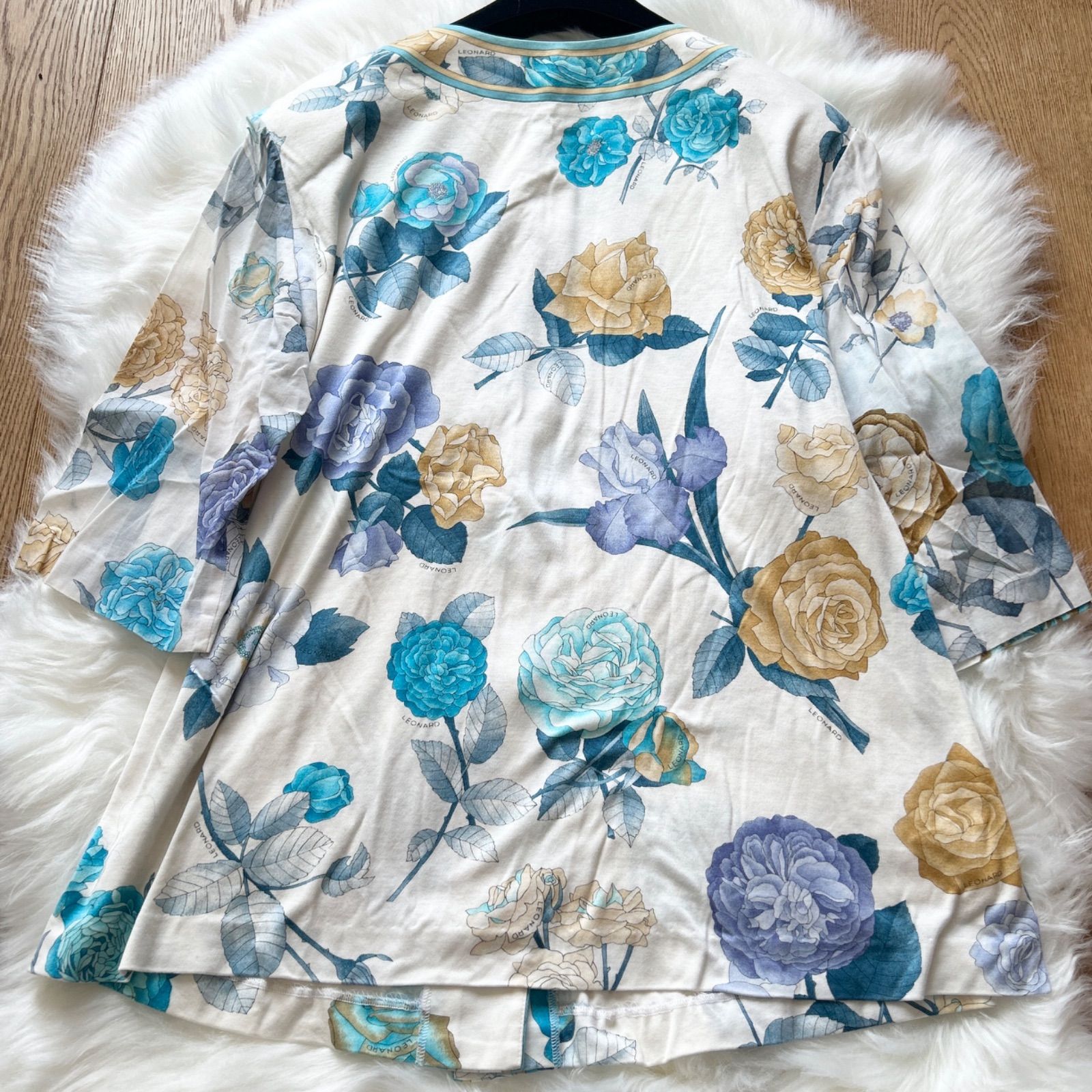 LEONARD レオナール 花柄 カーディガン 金ボタン カシミヤ レオパード