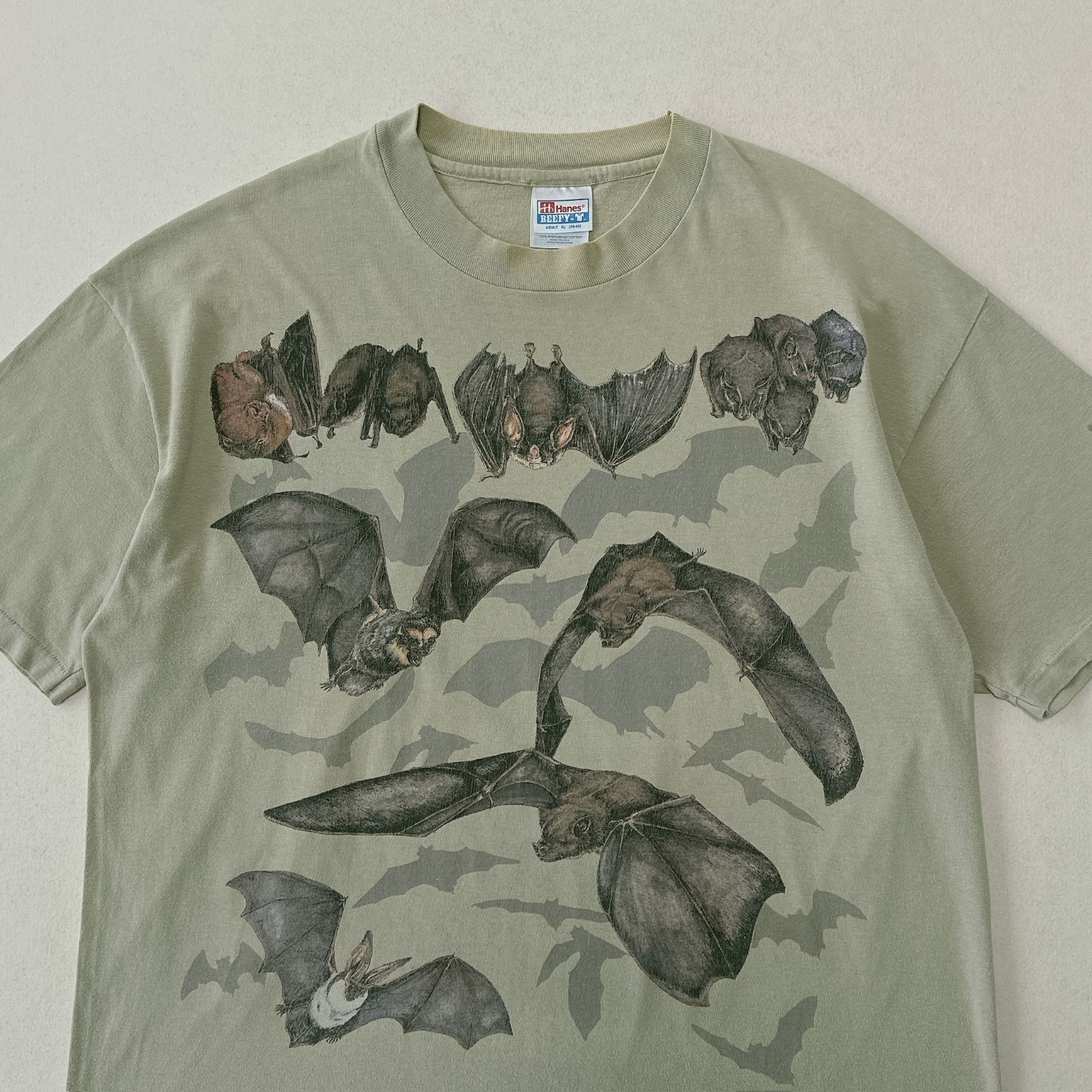 Tシャツ BATS