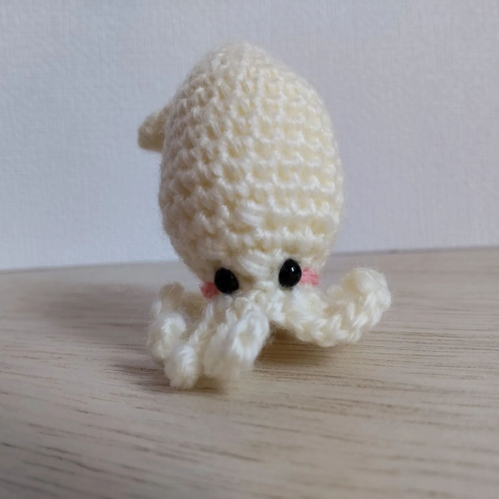 即納！最大半額！ きらぴほっぺ イカさん あみぐるみ 広 ハンドメイド ストラップ あみぐるみ