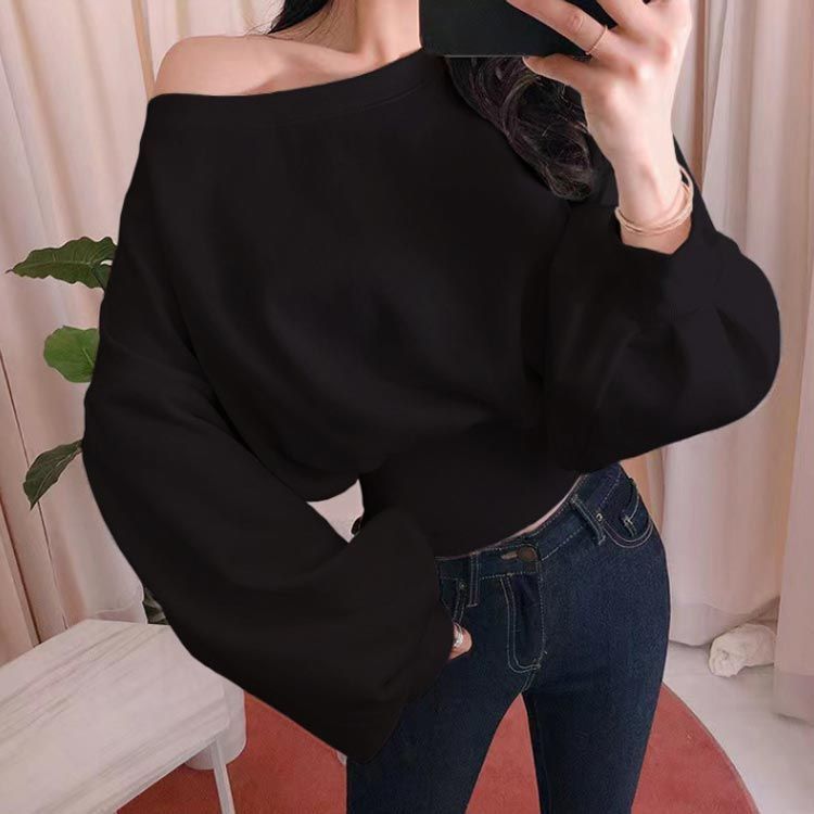 【未使用】HER. オフショルダーボリュームスリーブカットトップス black 未使用】HER. オフショルダーボリュームスリーブカットトップス