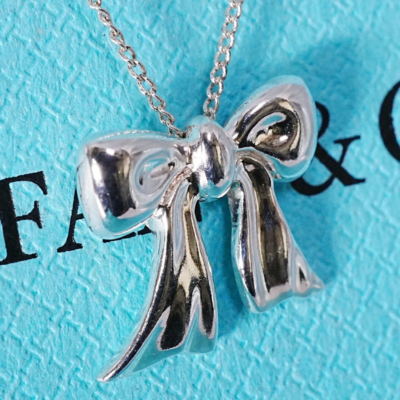 極美品 ティファニー リボン ペンダント ボウ ネックレス/25-654S