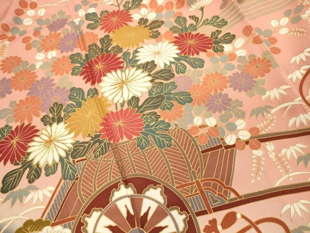 花車模様 レトロ 菊/牡丹/菖蒲/橘 珊瑚朱色 金彩 豪華 袷 正絹 振袖 着物 TAKAZENの振袖 /白色/赤色/古典/牡丹柄/ 最新作正統派古典 白/赤