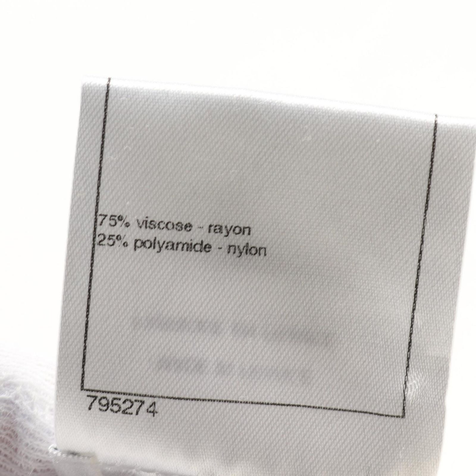 ホワイト