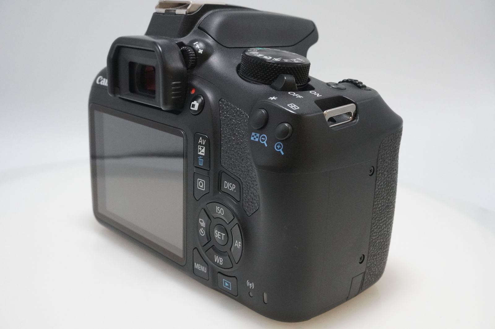 3,550回】Canon EOS Kiss X80 ボディ EOSKISSX80 デジタル一眼
