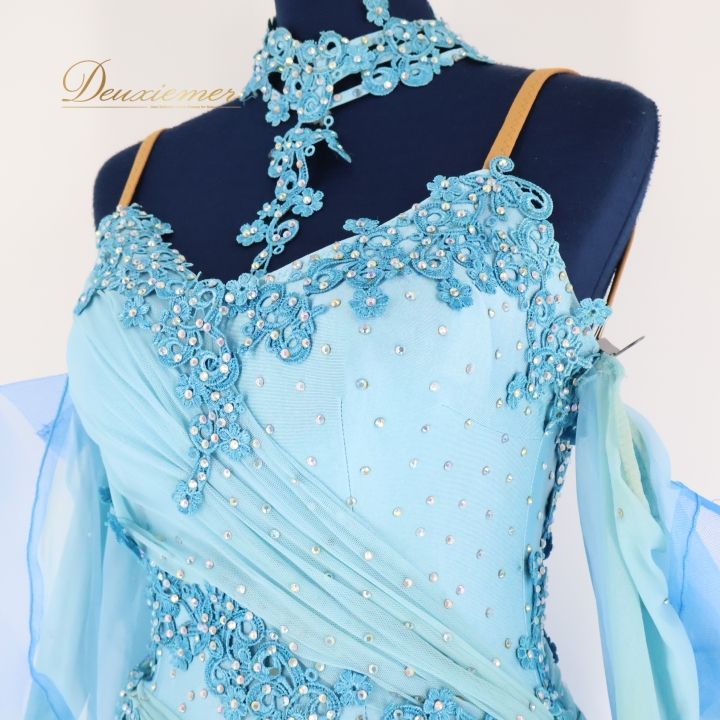 社交ダンス 衣装 ドレス ドレス ワンピース 水色 フリル レース フロート デモ 競技 ダンス ブルー系 パーティ 発表会 ボリューム 舞台衣装 おしゃれ 上品 かわいい シンプル コスチューム ドレスアップ 競技用 モダン LLC-HASEGAWATOSO_COM