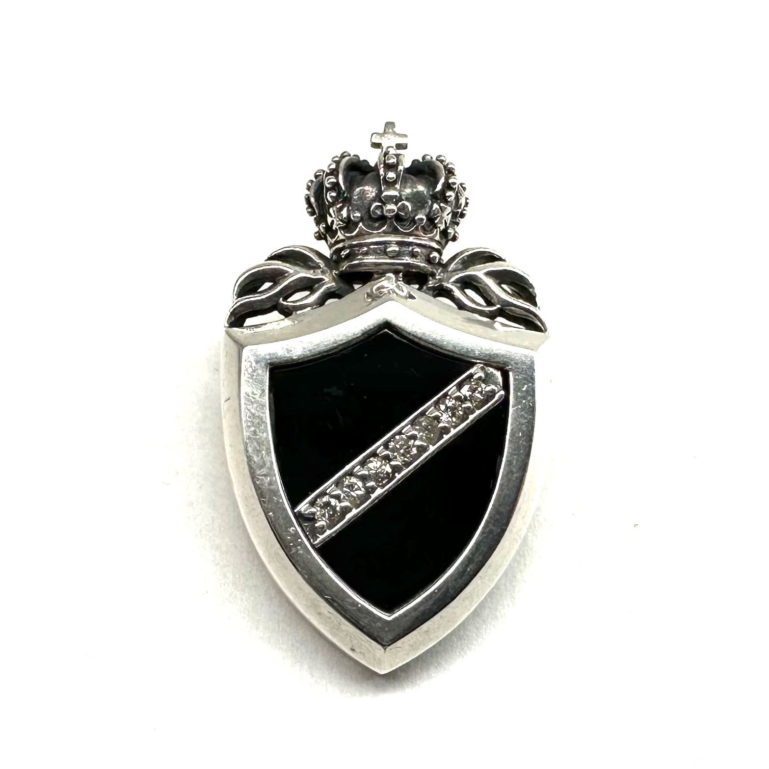 ☆本物保証☆JUSTIN DAVIS☆CROWN SHIELD PENDANT☆ - メルカリ