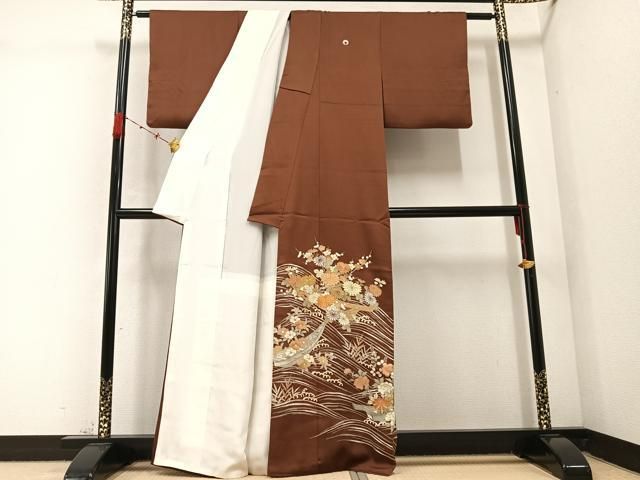 平和屋着物 創業460年 千總 色留袖 駒刺繍 立波草花文 金彩 小田急百貨店扱い 正絹 AABC2580ph