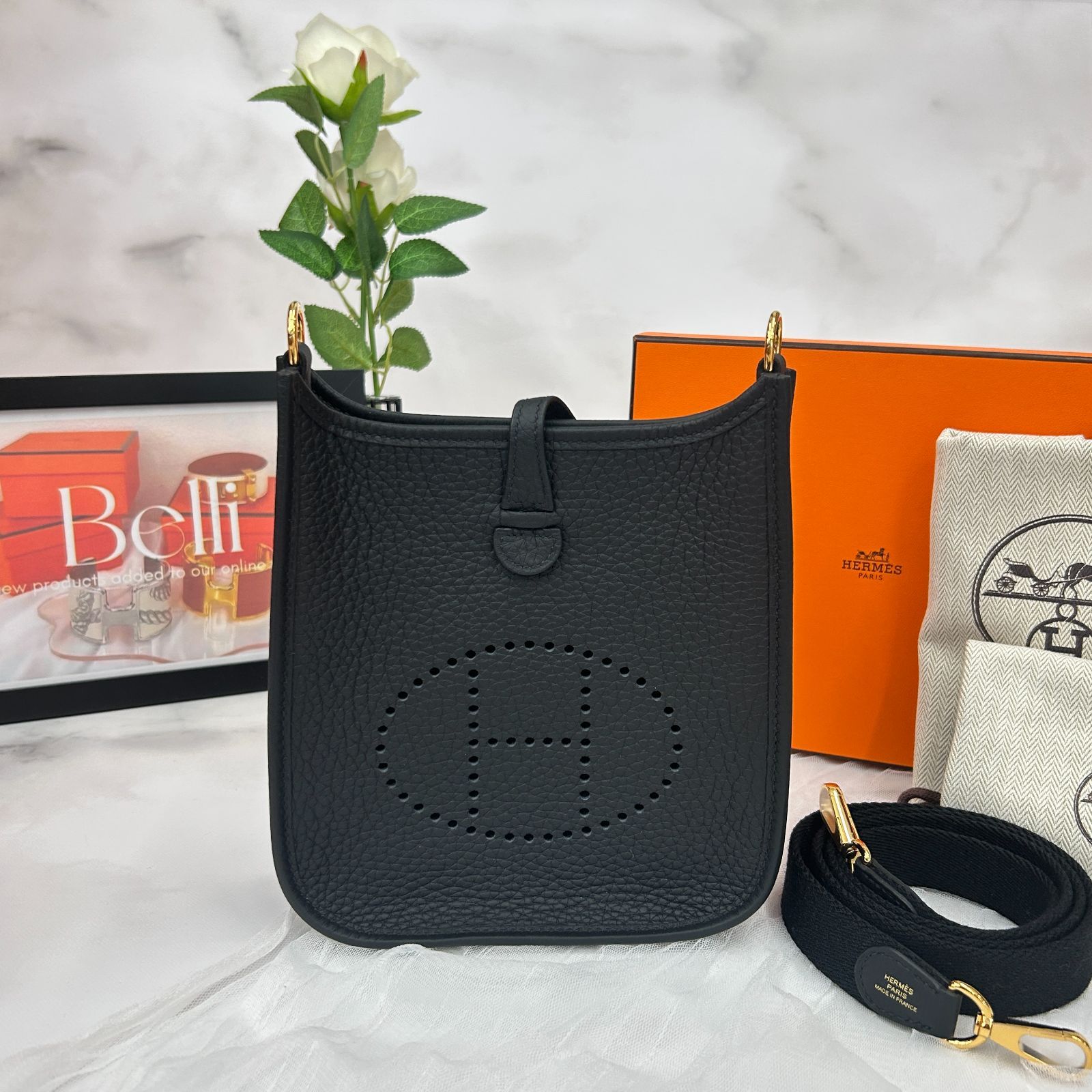 【新品未使用】【最新K刻印】HERMES ミニエヴリン アマゾーヌ TPM 16 エルメス ミニエヴリン アマゾーヌ TPM ブルーインディゴ トリヨン