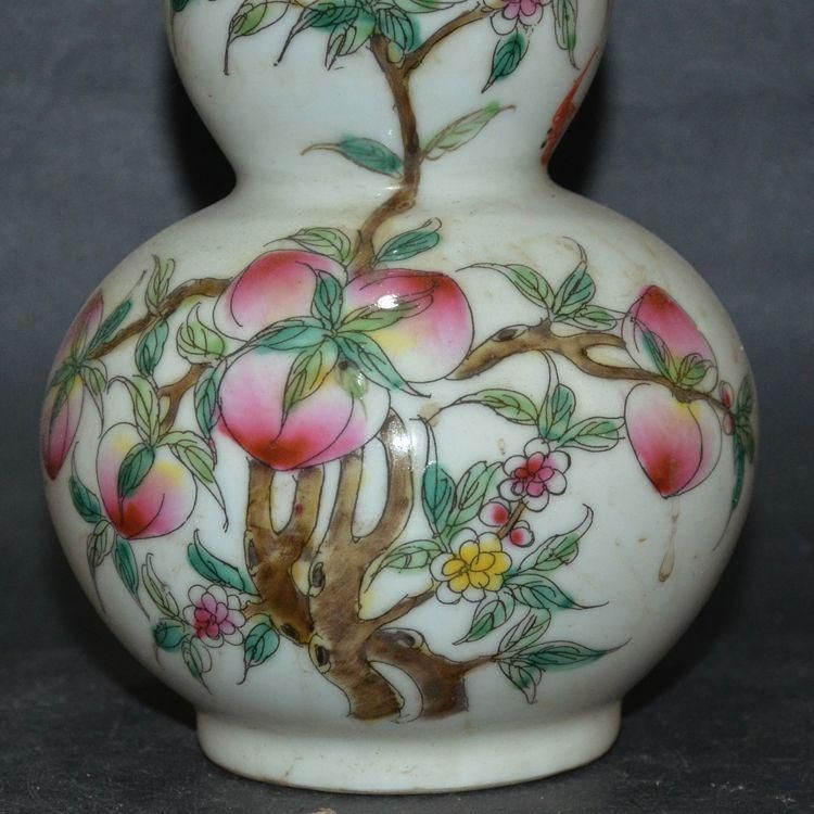 九桃ひょうたん瓶一対 景徳鎮 陶磁器 装飾品 現代工芸品 美術品 置物 九桃ひょうたん瓶一対 景徳鎮 陶磁器 装飾品 現代工芸品 美術品