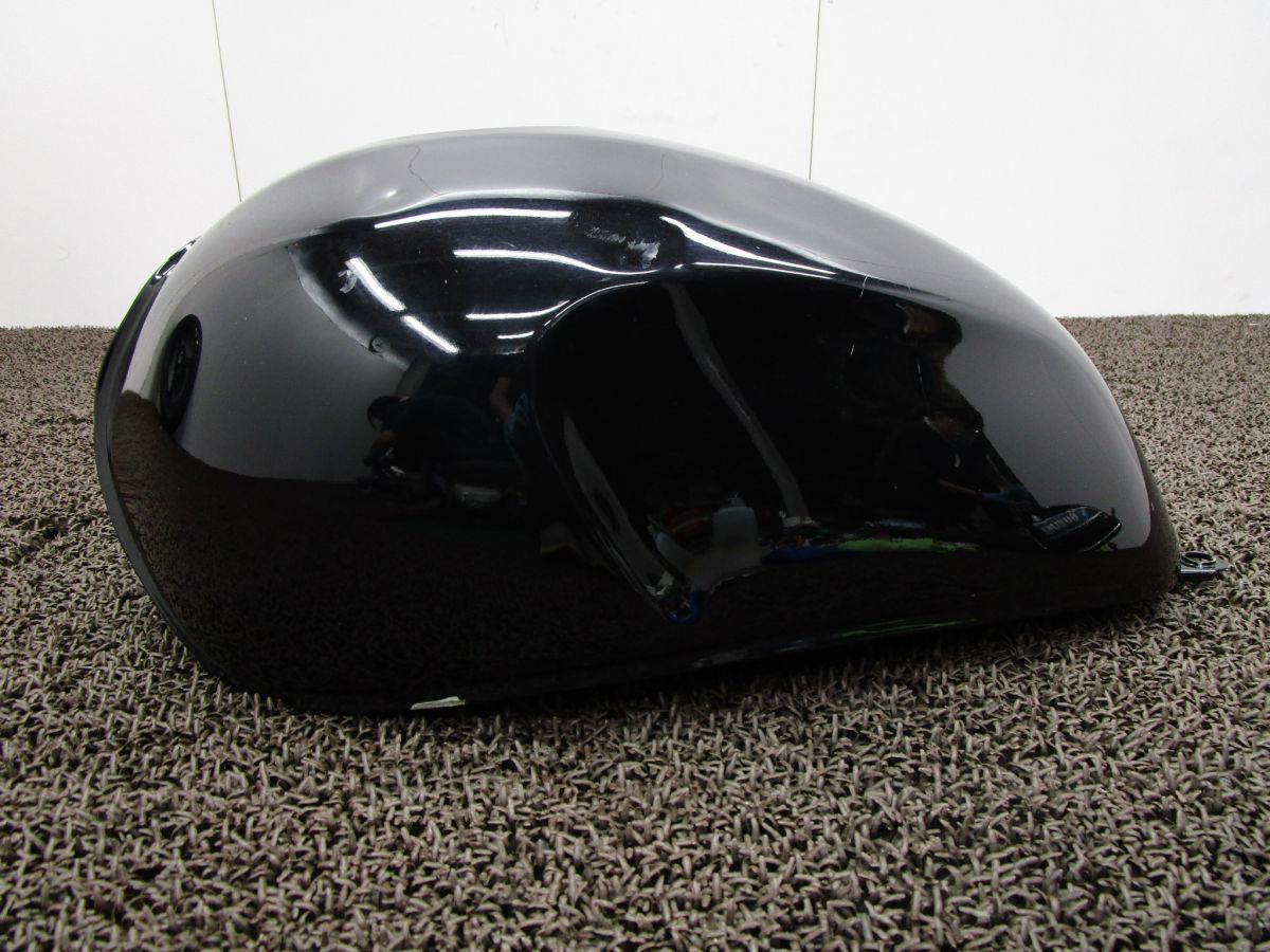 イナズマ400 ガソリンタンク □A5945 GK7BA スズキ K717 INAZUMA キャブ車