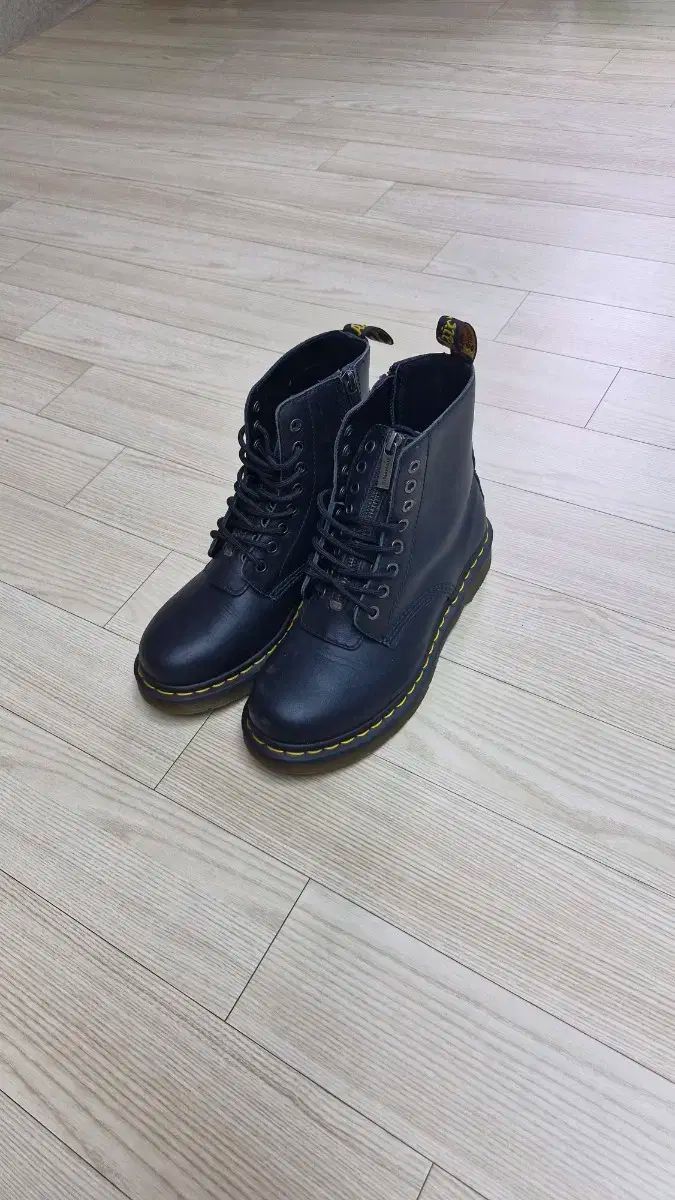DR. MARTENS ドクターマーチン 8 笏 ウォーカーブーツ|サイズ UK5 EU38