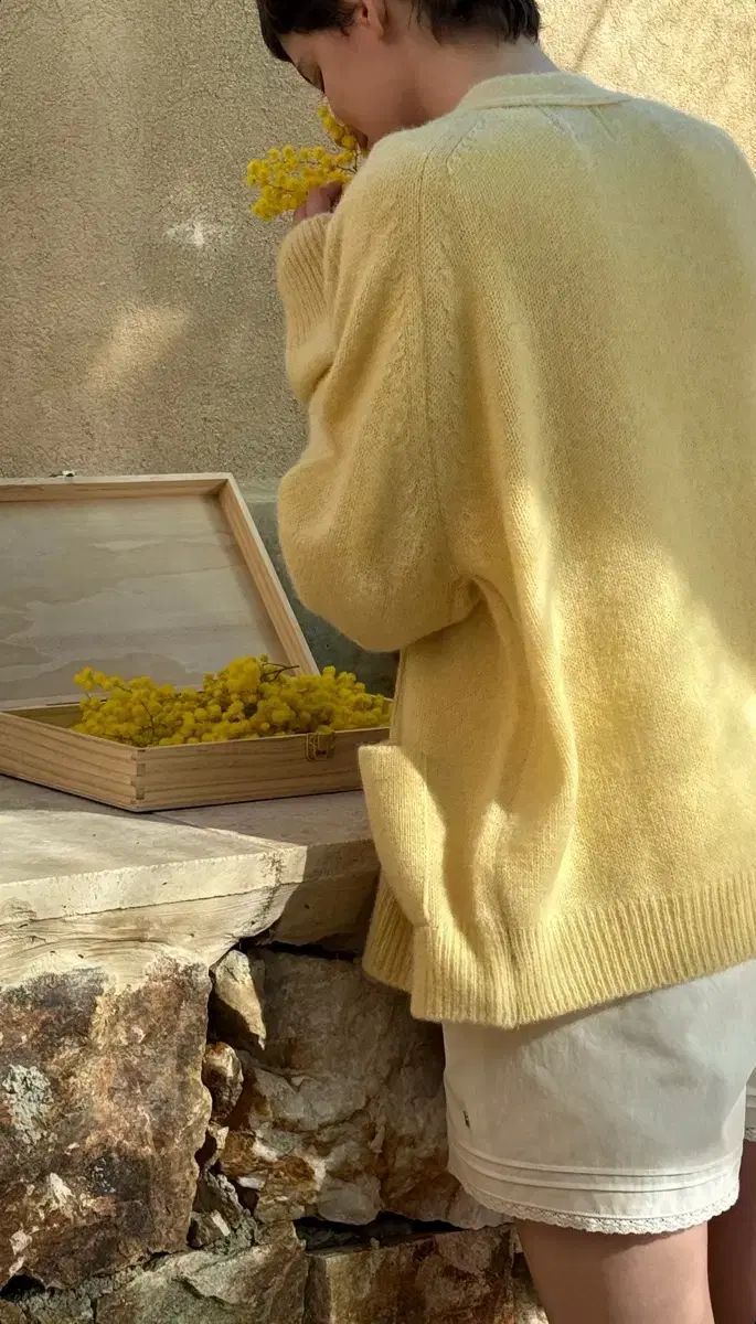 The Barnnet(ザ・バーネット) Yellow Saddle Shaggy 【CONTRAST】 Cardigan