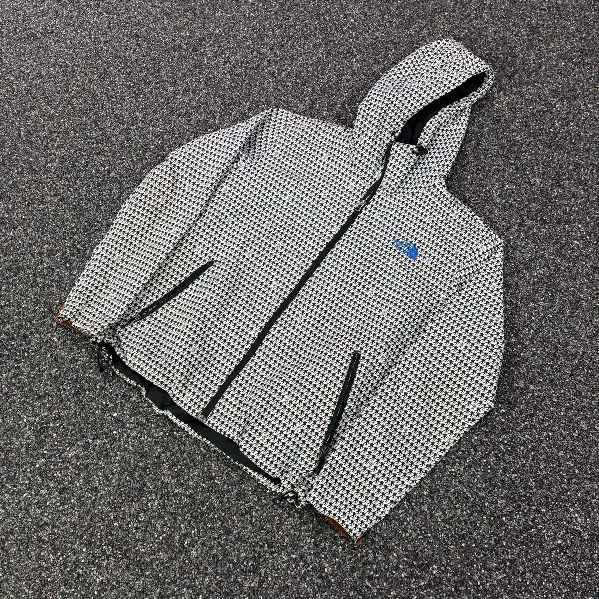 五代 清风与平 黄地青華群仙図 手鉢 共箱 共布 五代 清风与平 黄地青華